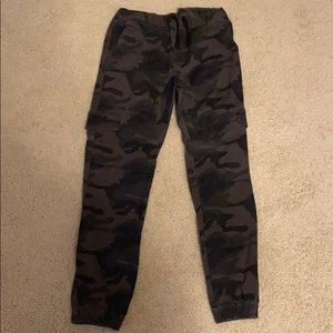 Red camel Camo joggers
